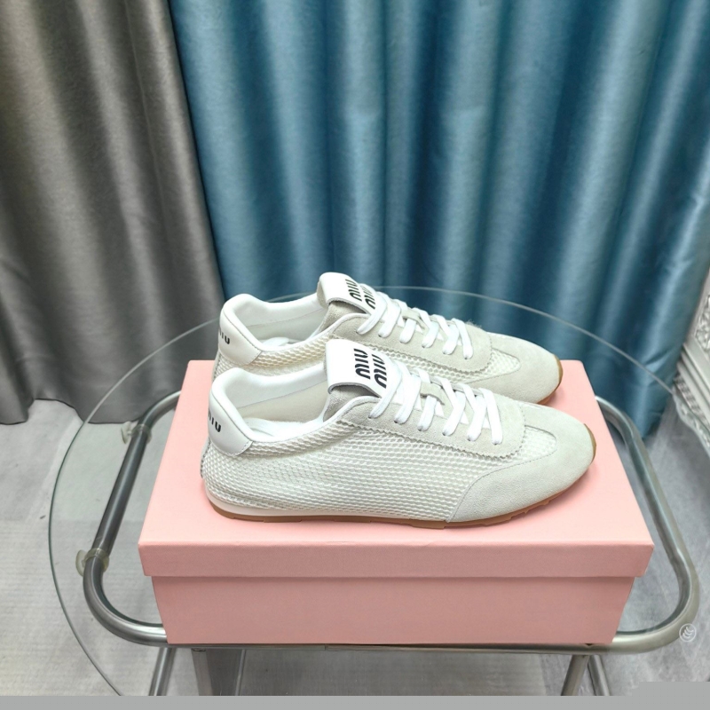Miu Miu Casual Shoes